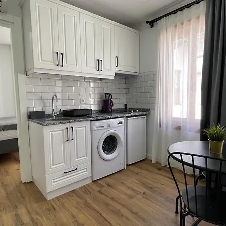 Sabah Aparts Apartment